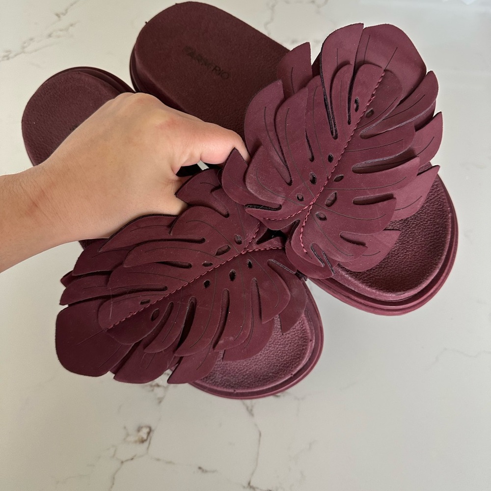 FARM RIO “Monstera” sandals/slide leaf design SIZE 8